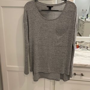 Women’s grey banana republic sweater